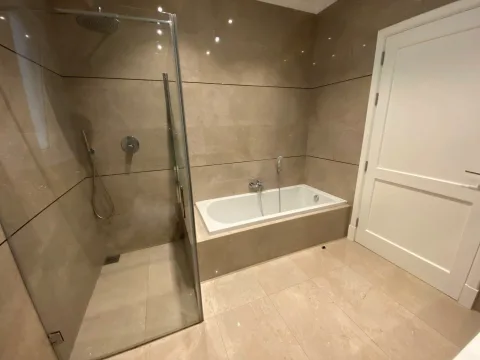 3 bed Apartment For Rent in Sliema, Sliema - thumb 6