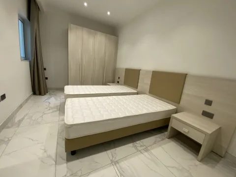 3 bed Apartment For Rent in Sliema, Sliema - thumb 11