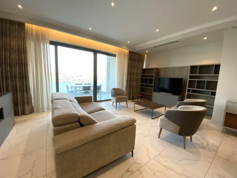 3 bed Apartment For Rent in Sliema, Sliema - thumb 2