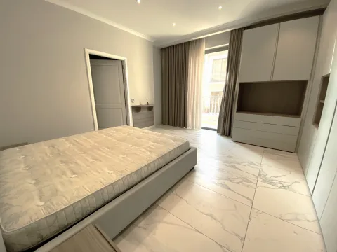 3 bed Apartment For Rent in Sliema, Sliema - thumb 7
