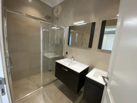 3 bed Apartment For Rent in Sliema, Sliema - thumb 8