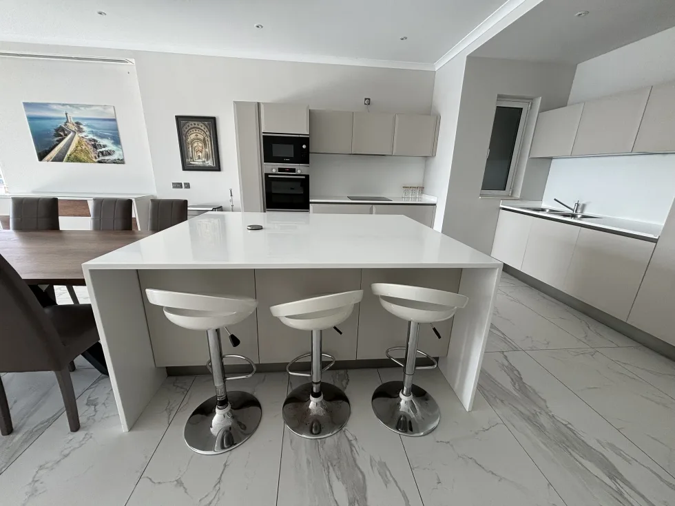 3 bed Apartment For Rent in Sliema, Sliema - thumb 10