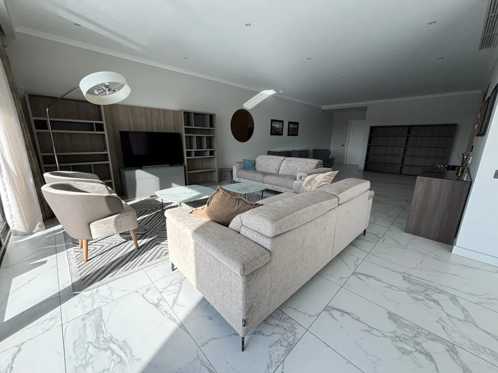 3 bed Apartment For Rent in Sliema, Sliema - thumb 5