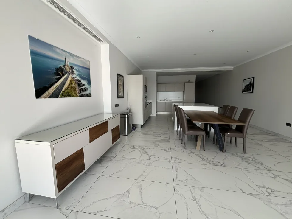 3 bed Apartment For Rent in Sliema, Sliema - thumb 8