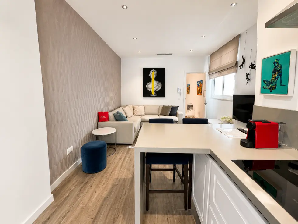 1 bed Apartment For Rent in Sliema, Sliema - thumb 2