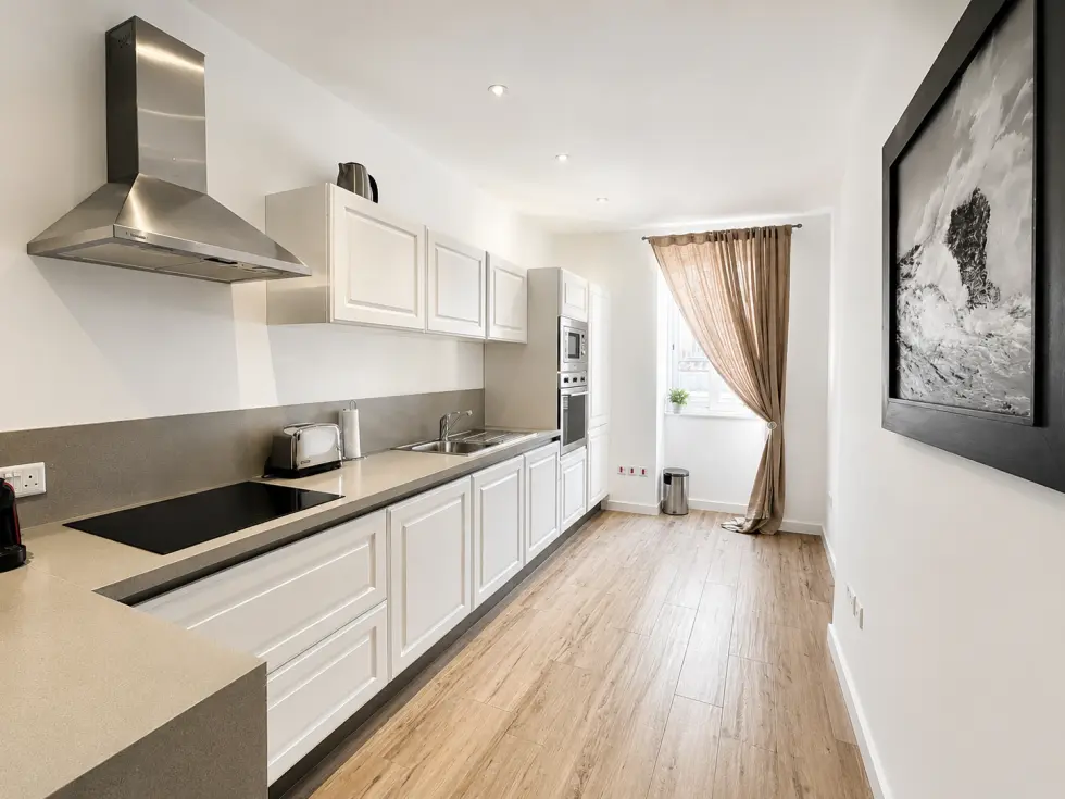 1 bed Apartment For Rent in Sliema, Sliema - thumb 4