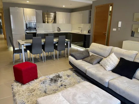 2 bed Apartment For Rent in Sliema, Sliema - thumb 1