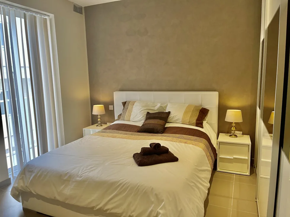 2 bed Apartment For Rent in Sliema, Sliema - thumb 16