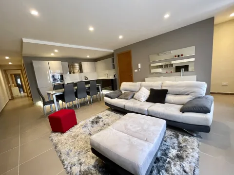 2 bed Apartment For Rent in Sliema, Sliema - thumb 5