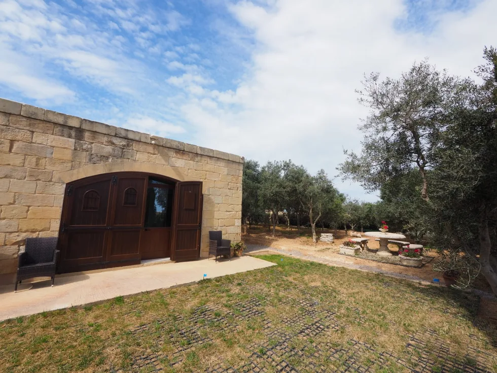 2 bed Farmhouse For Sale in Dingli, Dingli - thumb 2