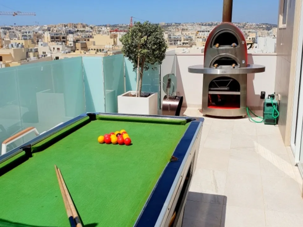3 bed Penthouse For Rent in Sliema, Sliema - thumb 16