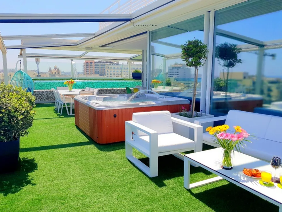 3 bed Penthouse For Rent in Sliema, Sliema - thumb 17