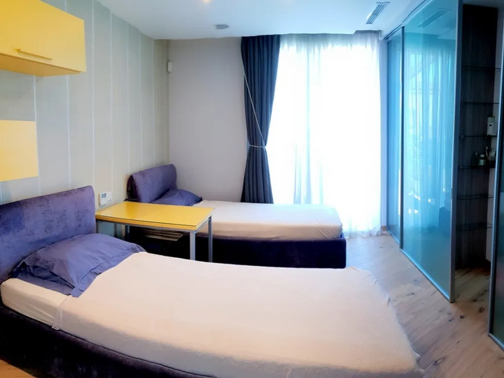 3 bed Penthouse For Rent in Sliema, Sliema - thumb 8