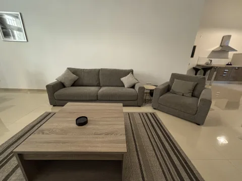 3 bed Apartment For Rent in Sliema, Sliema - thumb 5