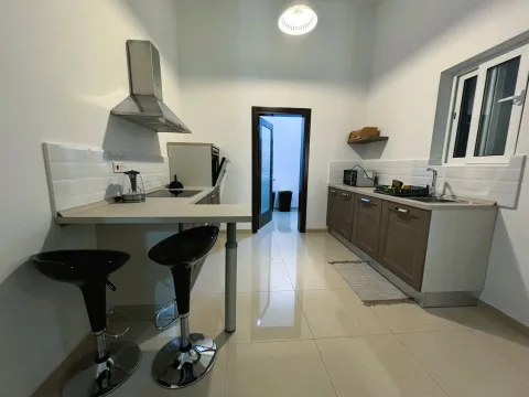 3 bed Apartment For Rent in Sliema, Sliema - thumb 7