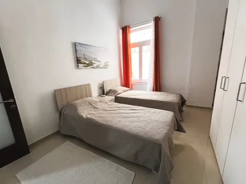 3 bed Apartment For Rent in Sliema, Sliema - thumb 9