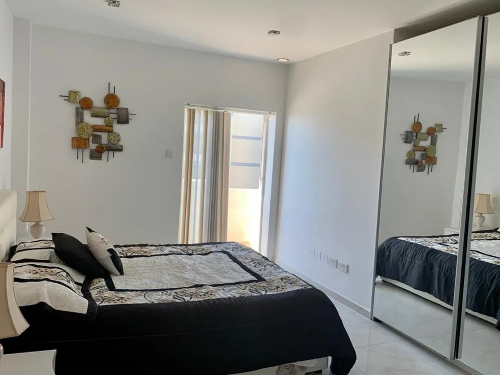 3 bed Apartment For Rent in St Julian's, St Julian's - thumb 7