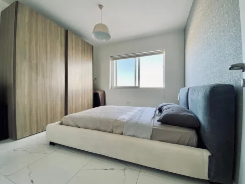 3 bed Penthouse For Rent in Gzira, Gzira - thumb 8