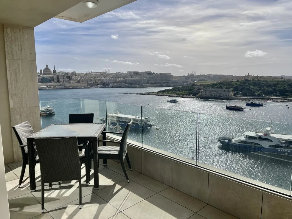 3 bed Apartment For Rent in Sliema, Sliema - thumb 1