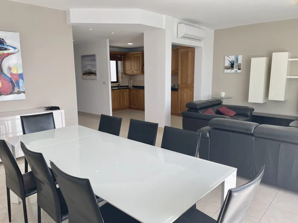 3 bed Apartment For Rent in Sliema, Sliema - thumb 3