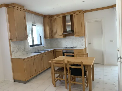 4 bed Villa For Rent in Naxxar, Naxxar - thumb 5