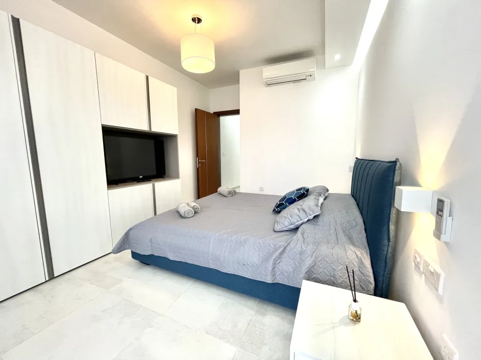 2 bed Apartment For Rent in Sliema, Sliema - thumb 12