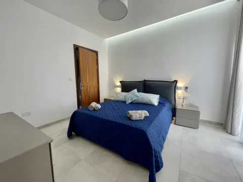 2 bed Apartment For Rent in Sliema, Sliema - thumb 9