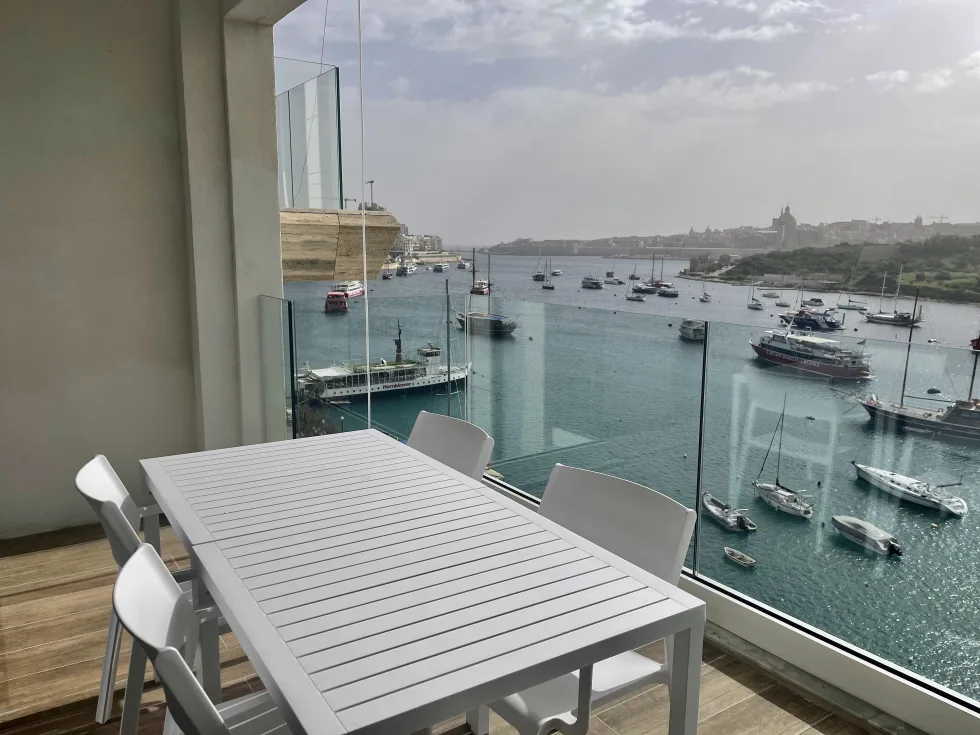 2 bed Apartment For Rent in Sliema, Sliema - thumb 5