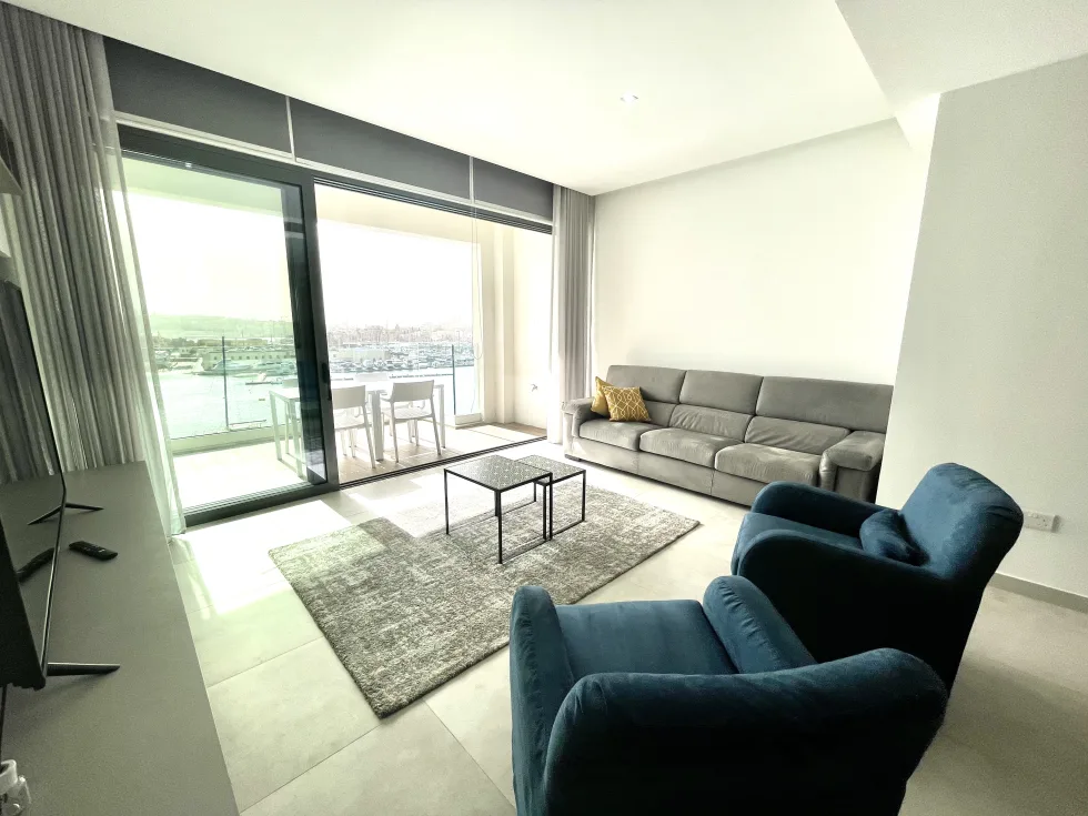 2 bed Apartment For Rent in Sliema, Sliema - thumb 6