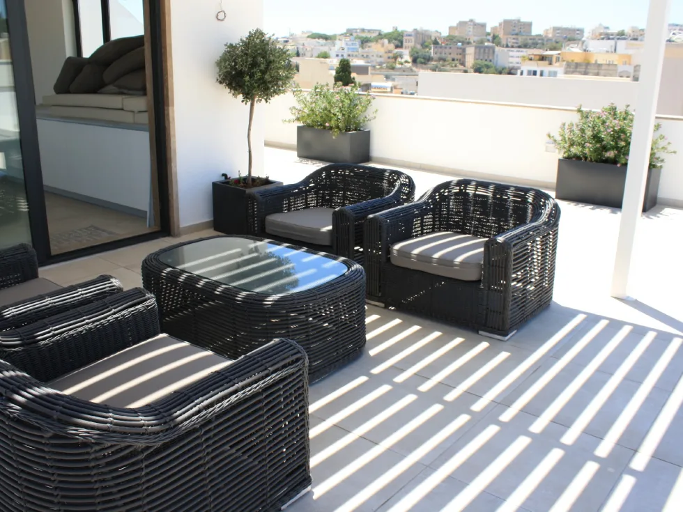 3 bed Penthouse For Rent in St Julian's, St Julian's - thumb 1