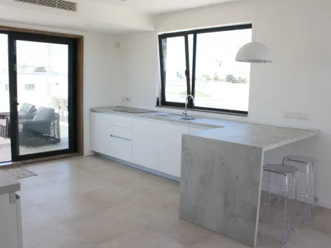 3 bed Penthouse For Rent in St Julian's, St Julian's - thumb 10