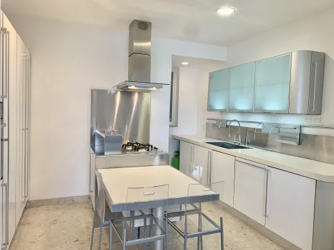 3 bed Apartment For Rent in Sliema, Sliema - thumb 4