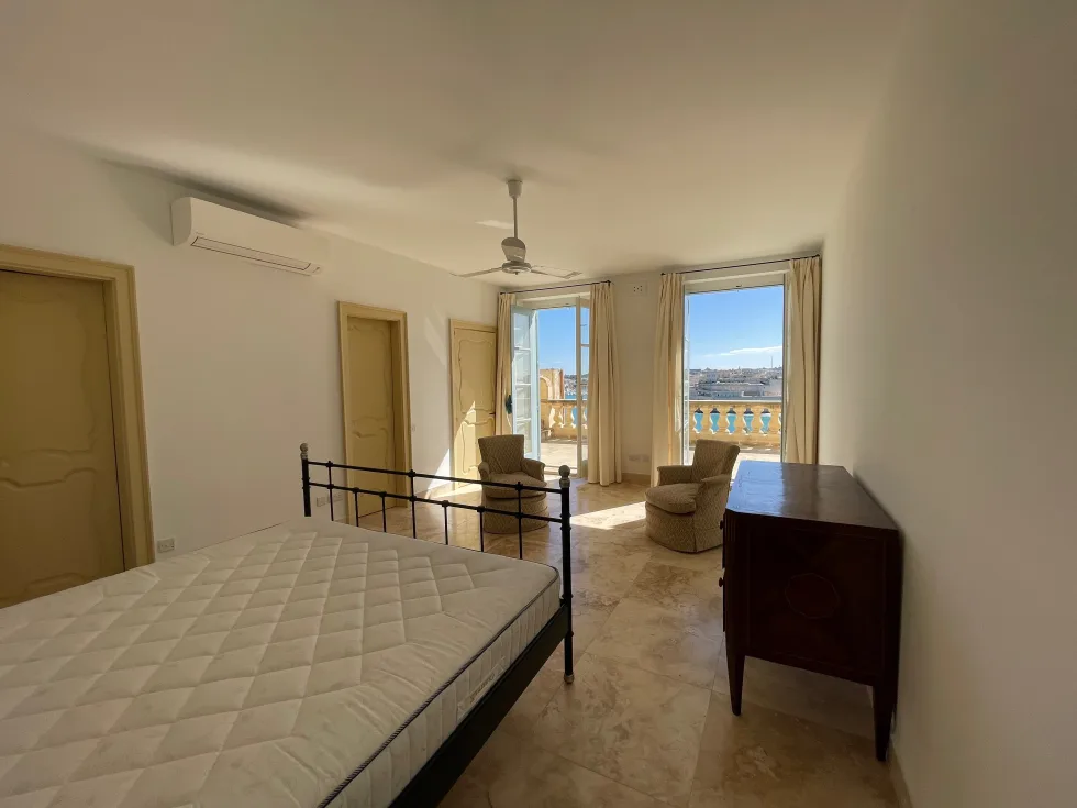 2 bed Maisonette For Rent in Valletta, Valletta - thumb 18