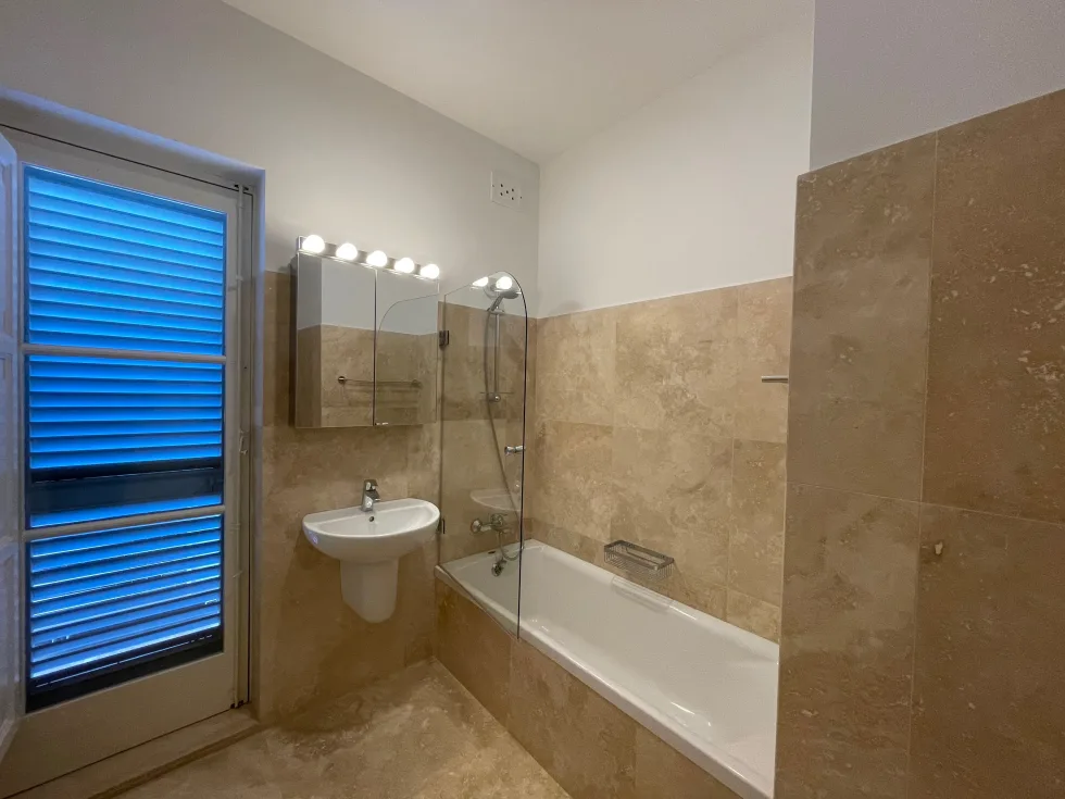 2 bed Maisonette For Rent in Valletta, Valletta - thumb 16