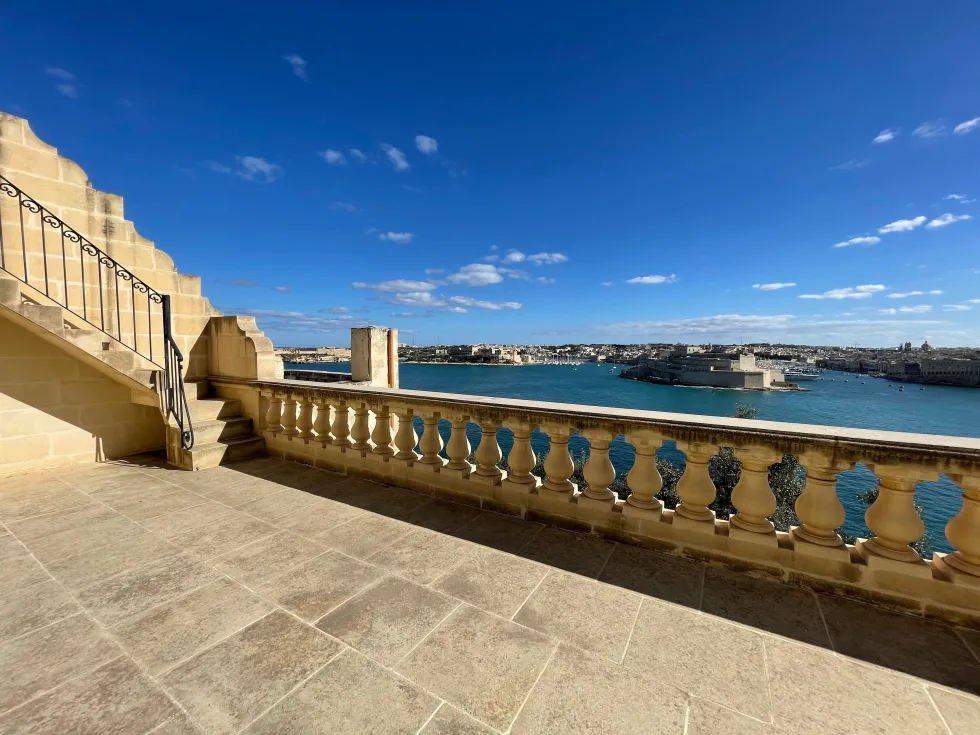 2 bed Maisonette For Rent in Valletta, Valletta - thumb 5