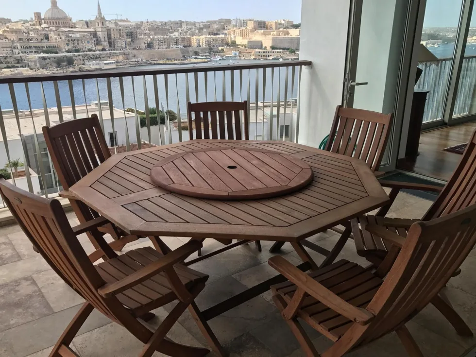 3 bed Apartment For Rent in Sliema, Sliema - thumb 2