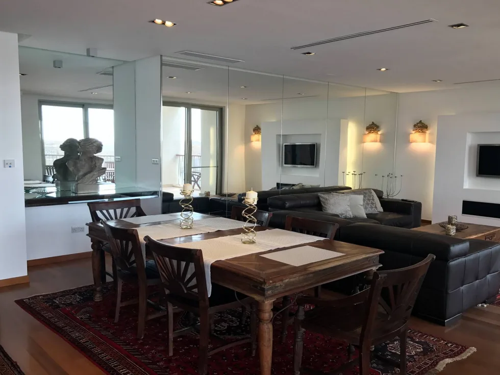 3 bed Apartment For Rent in Sliema, Sliema - thumb 5