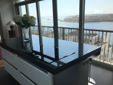 3 bed Apartment For Rent in Sliema, Sliema - thumb 8