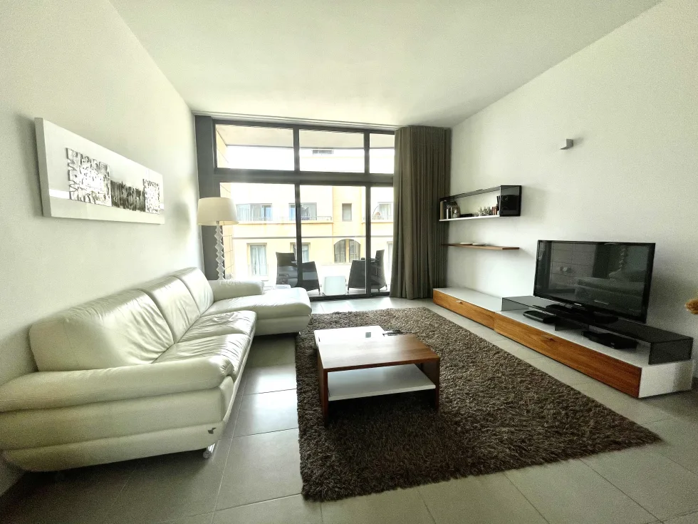 1 bed Apartment For Rent in St Julian's, St Julian's - thumb 2