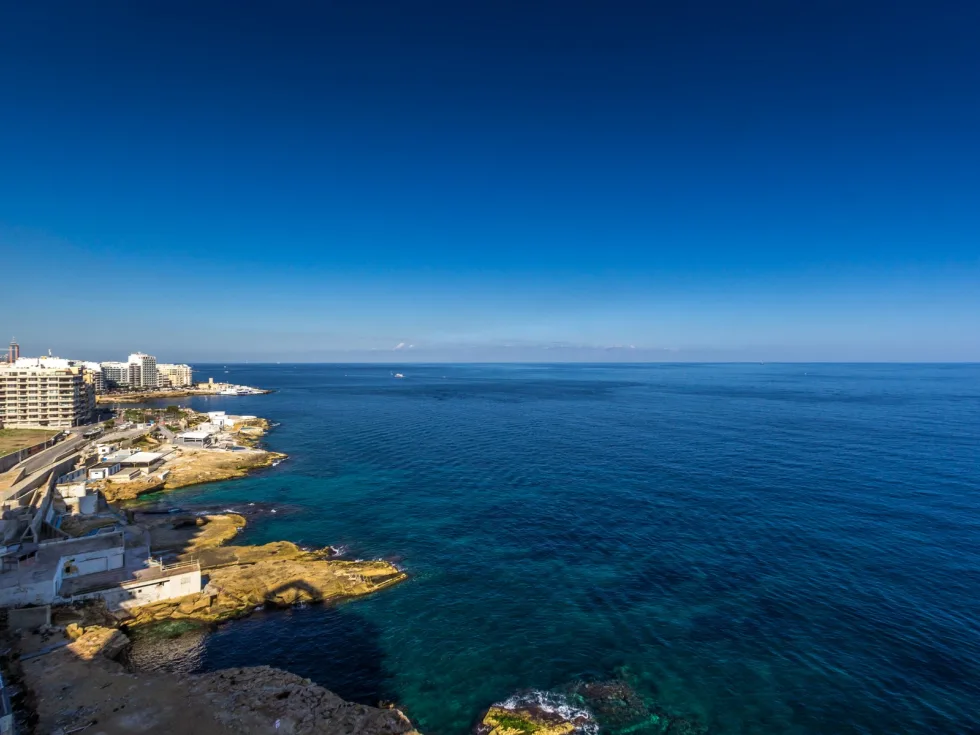 3 bed Apartment For Rent in Sliema, Sliema - thumb 12