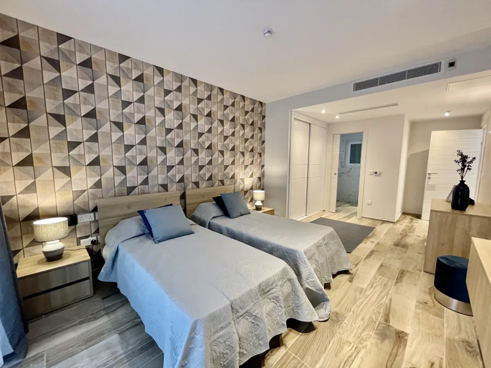 2 bed Apartment For Rent in Sliema, Sliema - thumb 13