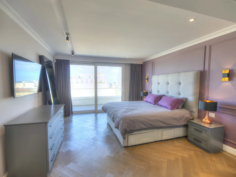 2 bed Penthouse For Rent in Sliema, Sliema - thumb 12