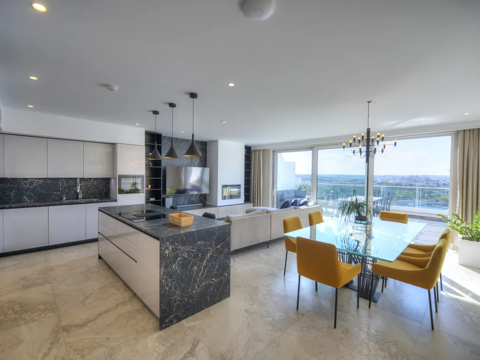 2 bed Penthouse For Rent in Sliema, Sliema - thumb 9