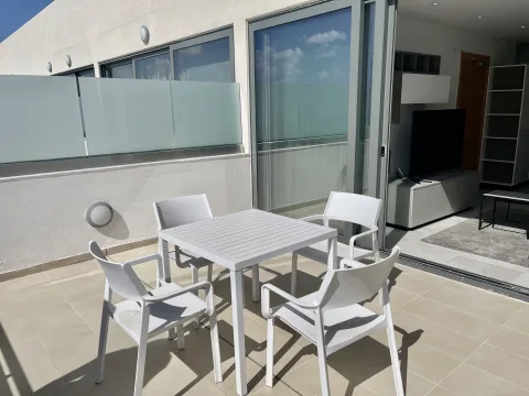 2 bed Penthouse For Rent in Sliema, Sliema - thumb 1