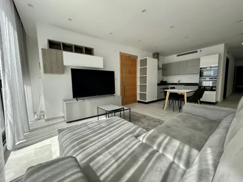 2 bed Penthouse For Rent in Sliema, Sliema - thumb 5