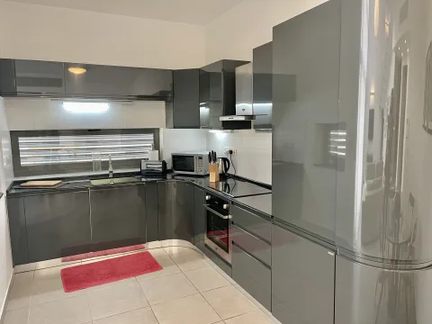 2 bed Apartment For Rent in St Julian's, St Julian's - thumb 4