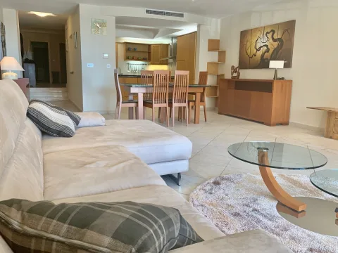 3 bed Apartment For Rent in St Julian's, St Julian's - thumb 4