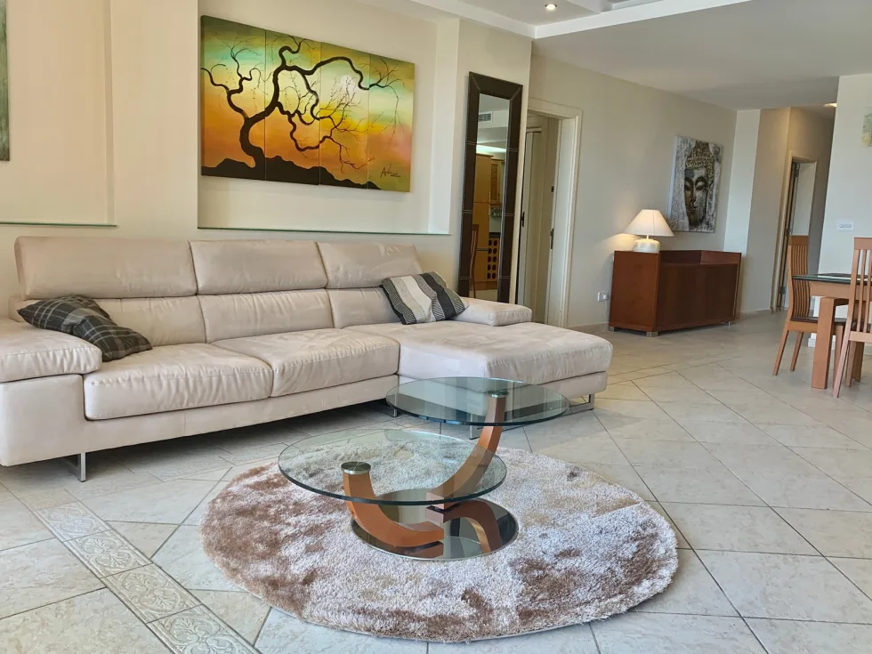 3 bed Apartment For Rent in St Julian's, St Julian's - thumb 5