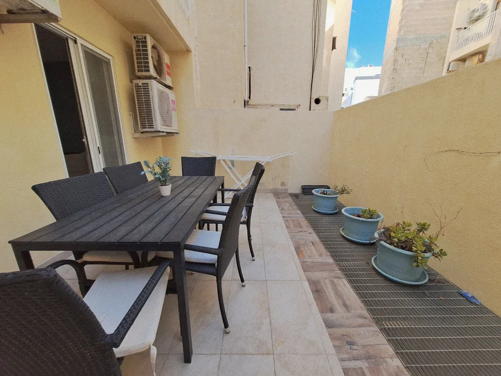 3 bed Apartment For Rent in Sliema, Sliema - thumb 4