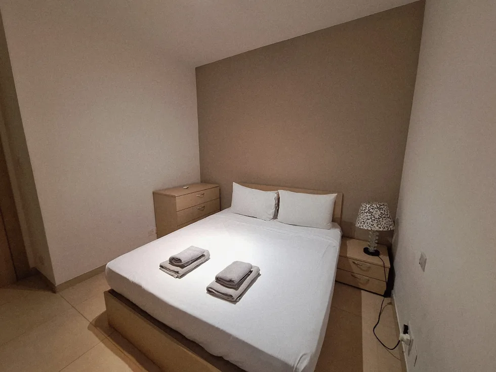 3 bed Apartment For Rent in Sliema, Sliema - thumb 9